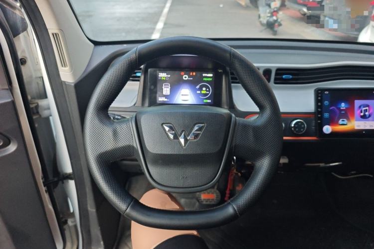 Used Wuling Hongguang MINIEV 2020 Zizai Version Lithium-NMC Steering Wheel