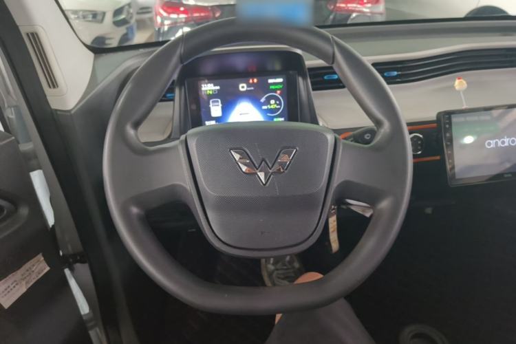 Used Wuling Hongguang MINIEV 2020 Enjoyment Model Lithium Iron Phosphate Steering Wheel