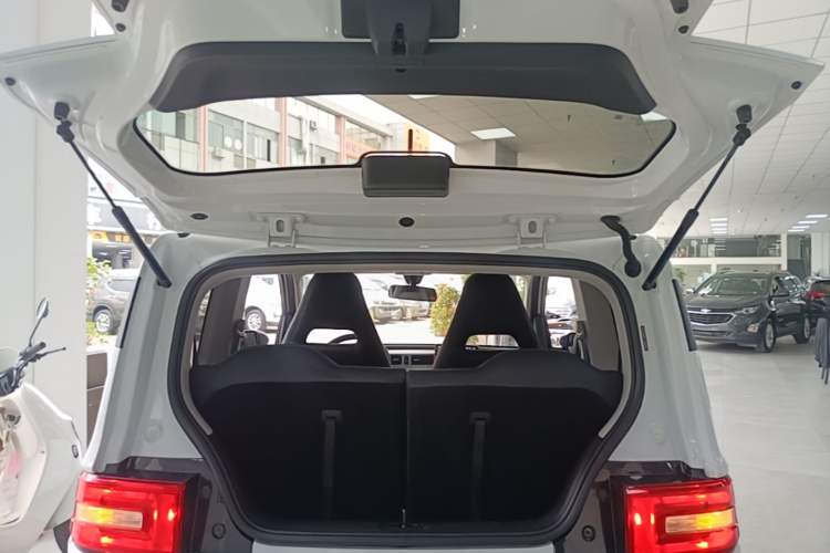 Used Wuling Hongguang MINIEV 2020 Enjoyment Model Lithium Iron Phosphate Trunk