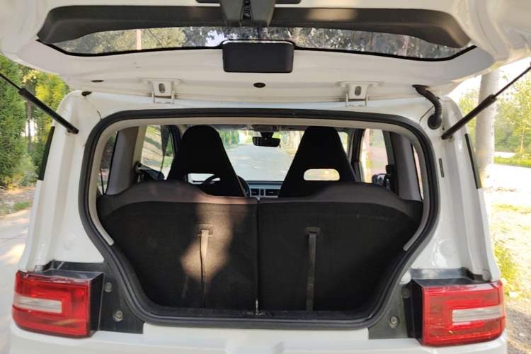 Used Wuling Hongguang MINIEV 2020 Freedom Version Lithium Iron Phosphate Trunk