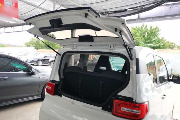Used Wuling Hongguang MINIEV 2020 Easy Version Lithium-Ion Battery Trunk