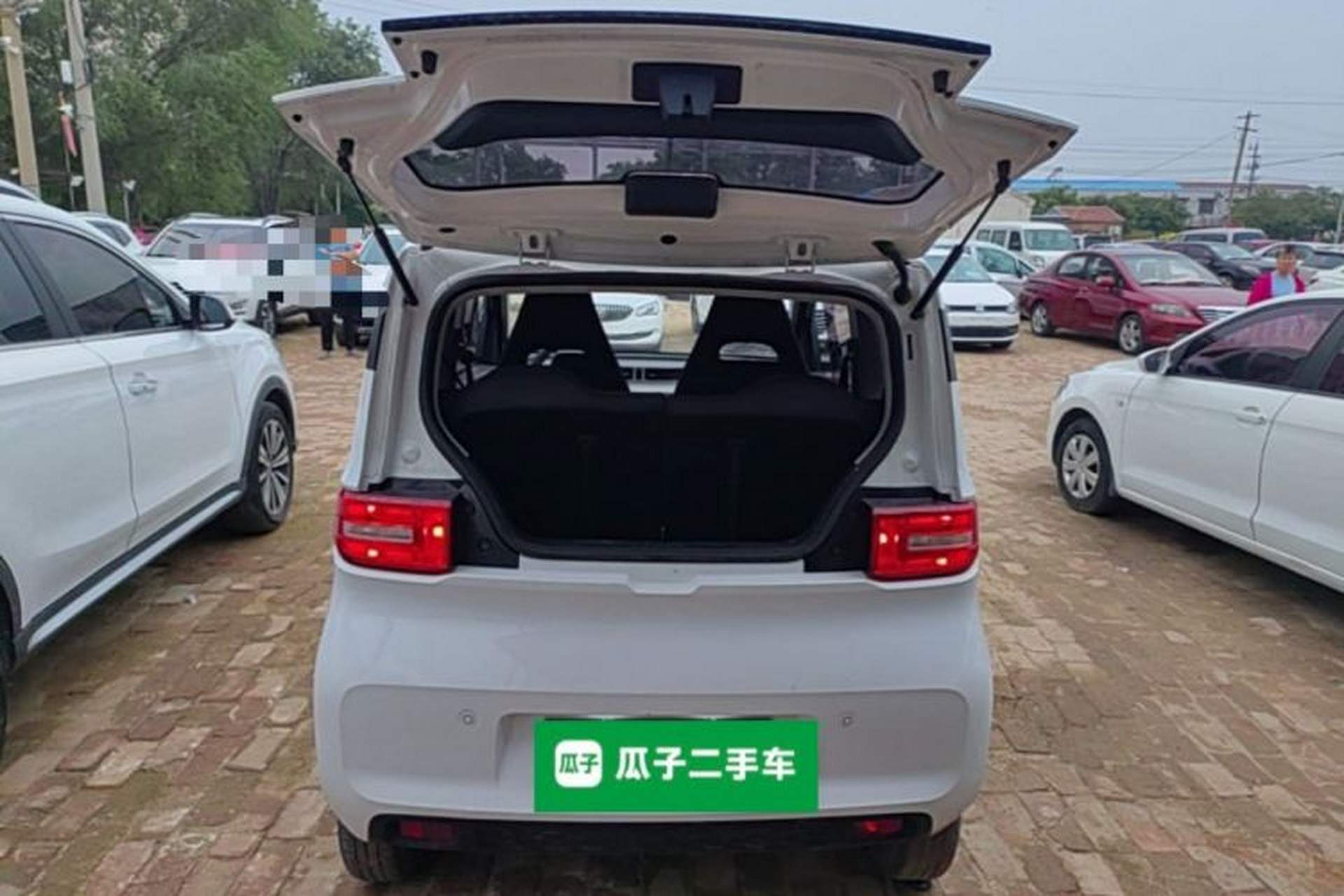 Used Wuling Hongguang MINIEV 2020 Freedom Version Lithium Iron Phosphate Trunk