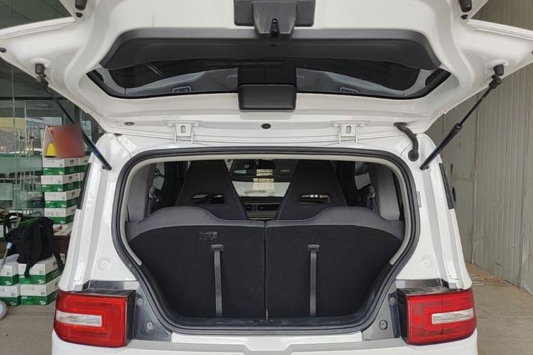 Used Wuling Hongguang MINIEV 2020 Zizai Version Lithium-NMC Trunk