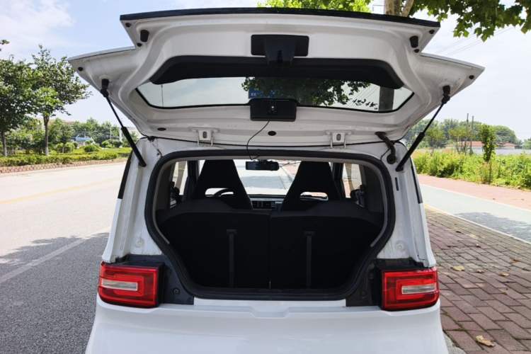 Used Wuling Hongguang MINIEV 2020 Enjoyment Model Lithium Iron Phosphate Trunk