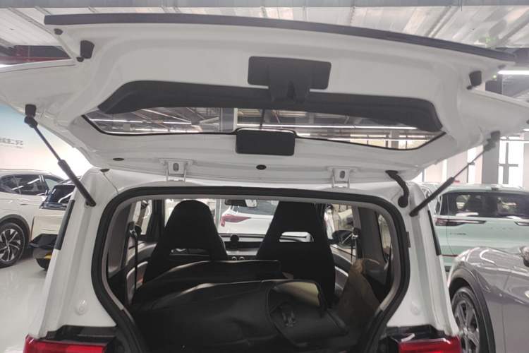 Used Wuling Hongguang MINIEV 2020 Enjoyment Model Lithium Iron Phosphate Trunk