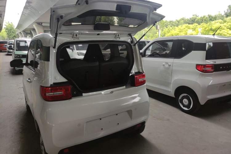 Used Wuling Hongguang MINIEV 2020 Freedom Version Lithium Iron Phosphate Trunk