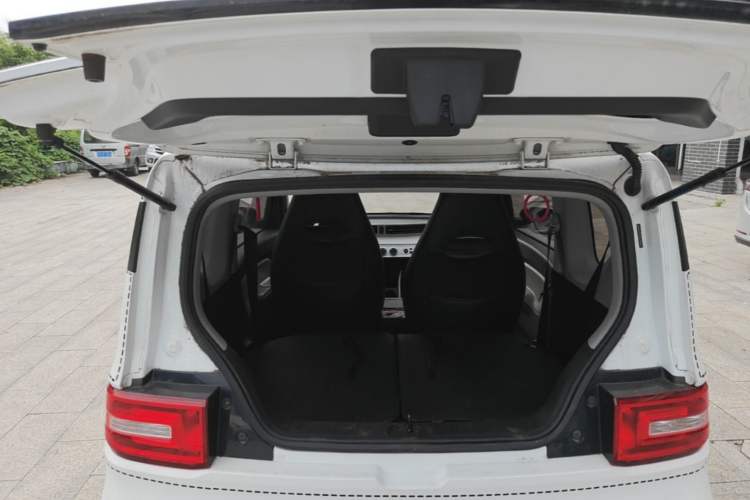 Used Wuling Hongguang MINIEV 2020 Enjoy Edition Lithium-Ion Battery Trunk