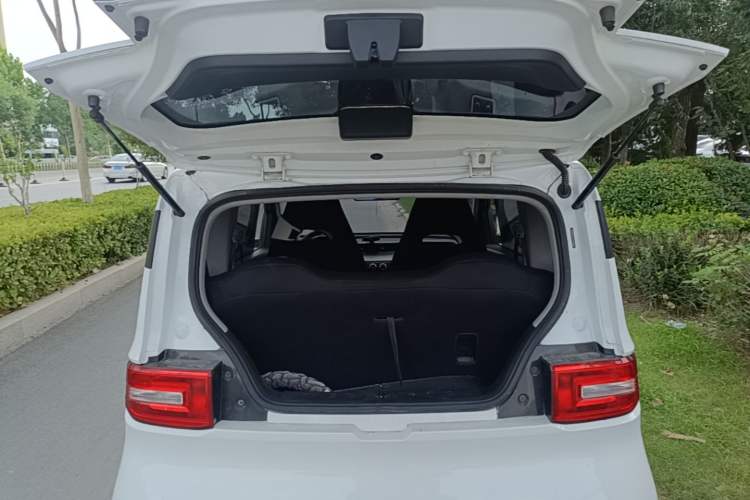 Used Wuling Hongguang MINIEV 2020 Enjoy Edition Lithium-Ion Battery Trunk