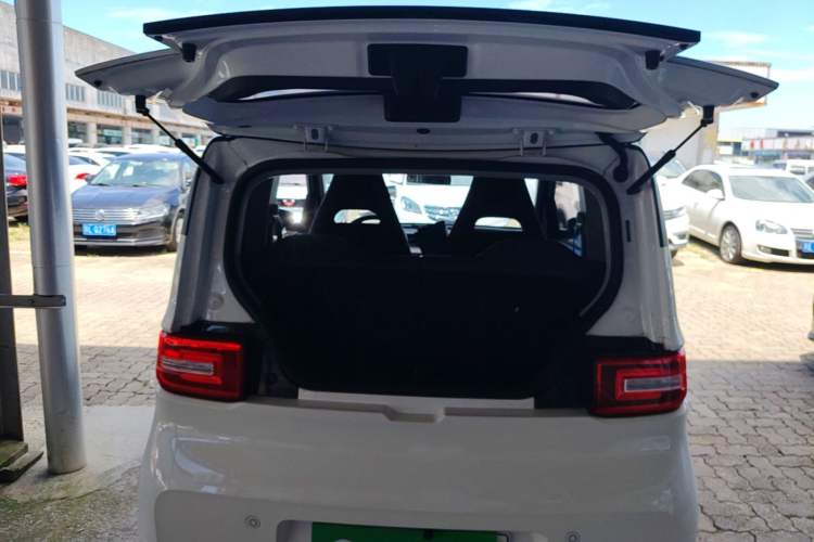 Used Wuling Hongguang MINIEV 2020 Enjoyment Model Lithium Iron Phosphate Trunk