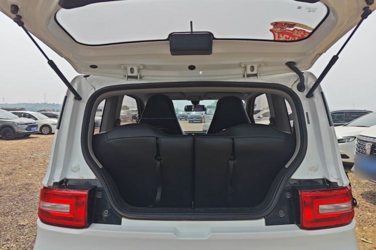 Used Wuling Hongguang MINIEV 2020 Freedom Version Lithium Iron Phosphate Trunk