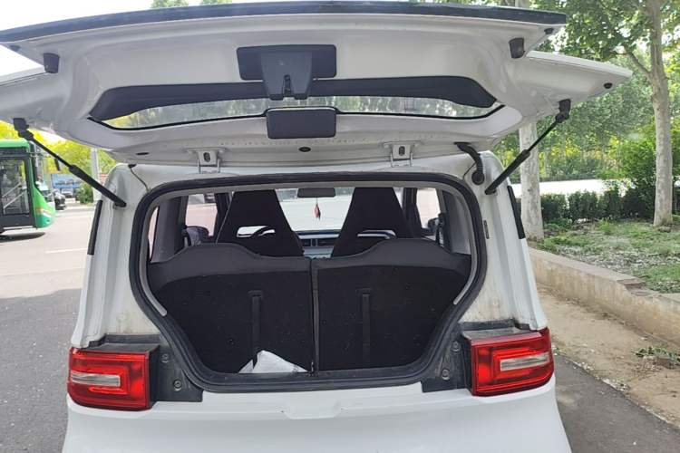 Used Wuling Hongguang MINIEV 2020 Freedom Version Lithium Iron Phosphate Trunk