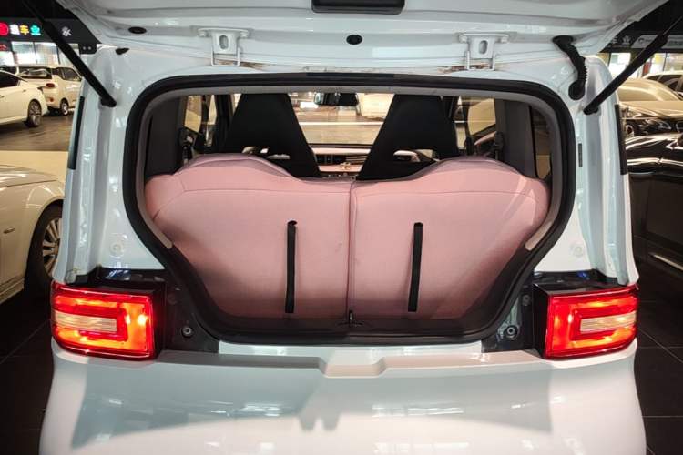Used Wuling Hongguang MINIEV 2020 Enjoyment Model Lithium Iron Phosphate Trunk