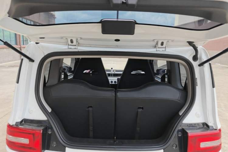 Used Wuling Hongguang MINIEV 2020 Freedom Version Lithium Iron Phosphate Trunk