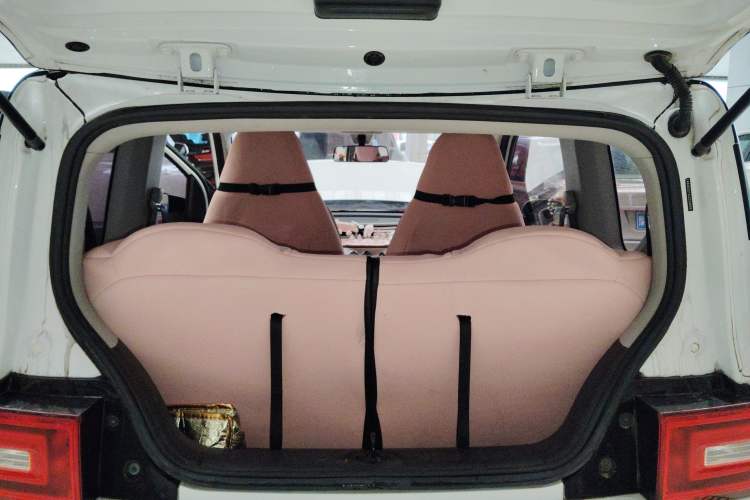 Used Wuling Hongguang MINIEV 2020 Zizai Version Lithium-NMC Trunk