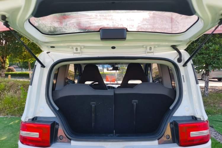 Used Wuling Hongguang MINIEV 2020 Enjoyment Model Lithium Iron Phosphate Trunk