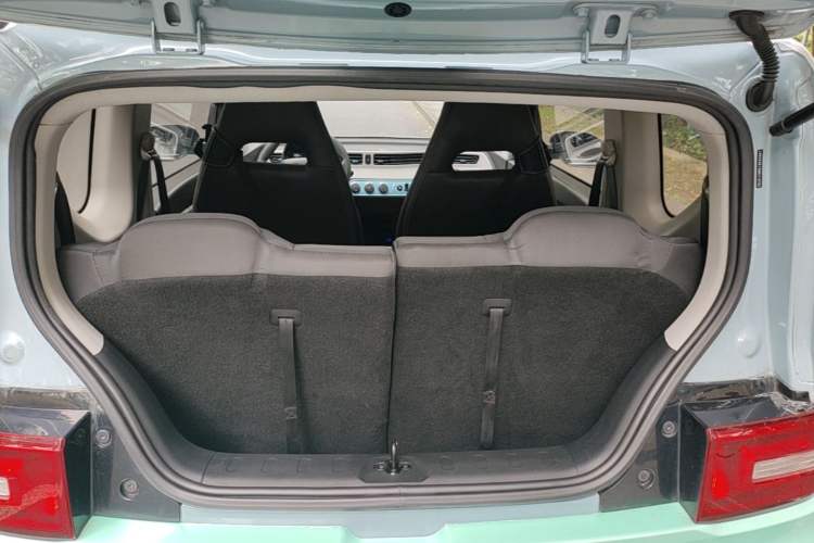 Used Wuling Hongguang MINIEV 2020 Enjoy Edition Lithium-Ion Battery Trunk