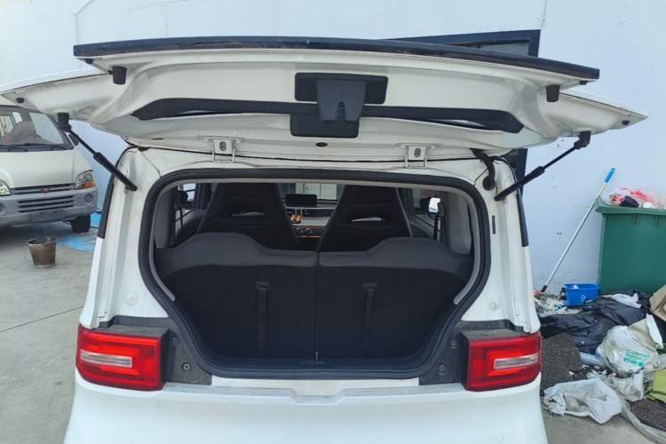 Used Wuling Hongguang MINIEV 2020 Enjoyment Model Lithium Iron Phosphate Trunk