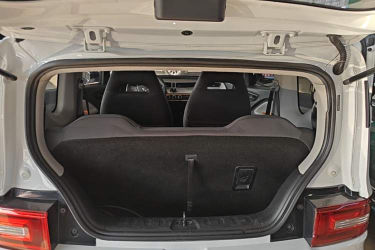 Used Wuling Hongguang MINIEV 2020 Enjoyment Model Lithium Iron Phosphate Trunk
