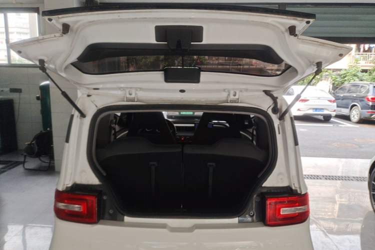 Used Wuling Hongguang MINIEV 2020 Enjoyment Model Lithium Iron Phosphate Trunk