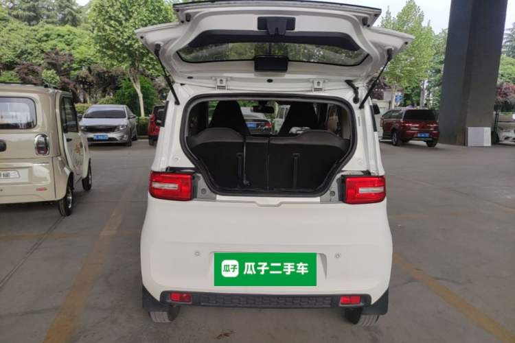 Used Wuling Hongguang MINIEV 2020 Zizai Version Lithium-NMC Trunk