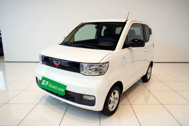 Ojetý Wuling Hongguang MINIEV 2020 Freedom Version Lithium Iron Phosphate