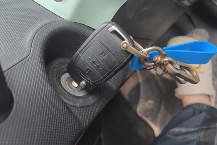 Used Wuling Hongguang MINIEV 2020 Freedom Version Lithium Iron Phosphate Vehicle Key