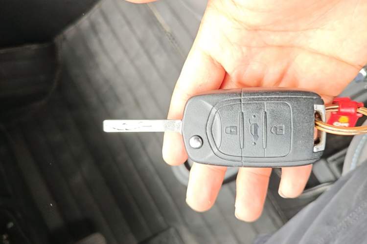 Used Wuling Hongguang MINIEV 2020 Enjoyment Model Lithium Iron Phosphate Vehicle Key