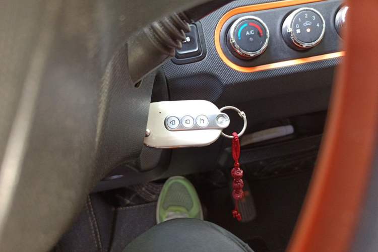 Used Wuling Hongguang MINIEV 2020 Enjoy Edition Lithium-Ion Battery Vehicle Key