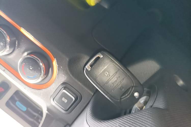 Used Wuling Hongguang MINIEV 2020 Enjoy Edition Lithium-Ion Battery Vehicle Key