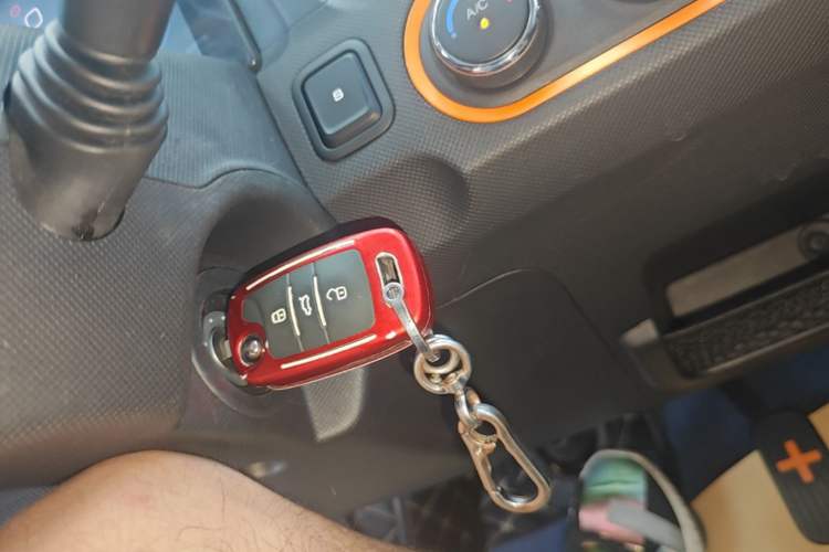 Used Wuling Hongguang MINIEV 2020 Zizai Version Lithium-NMC Vehicle Key