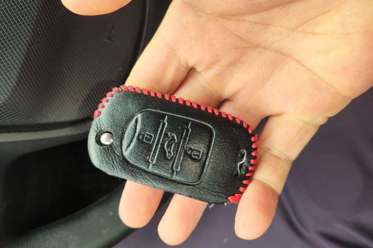 Used Wuling Hongguang MINIEV 2020 Zizai Version Lithium-NMC Vehicle Key