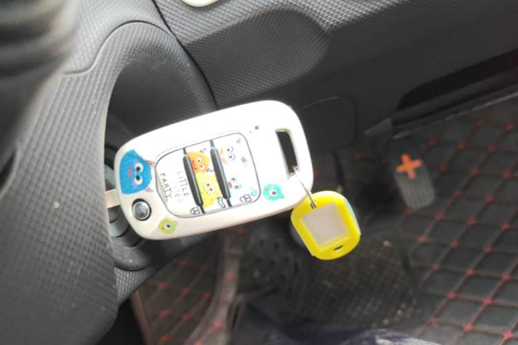 Used Wuling Hongguang MINIEV 2020 Freedom Version Lithium Iron Phosphate Vehicle Key