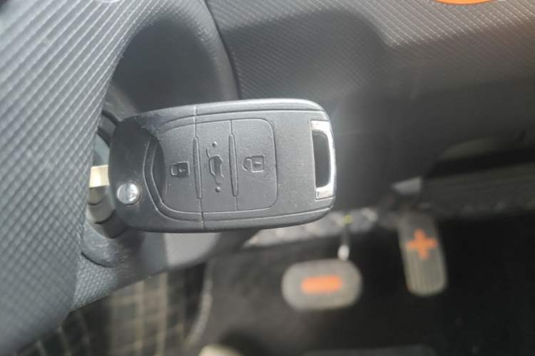 Used Wuling Hongguang MINIEV 2020 Zizai Version Lithium-NMC Vehicle Key