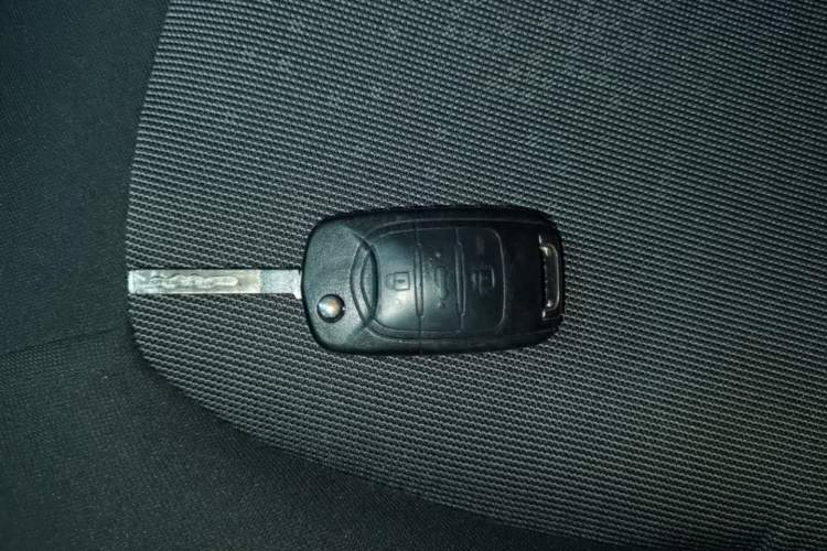 Used Wuling Hongguang MINIEV 2020 Enjoyment Model Lithium Iron Phosphate Vehicle Key