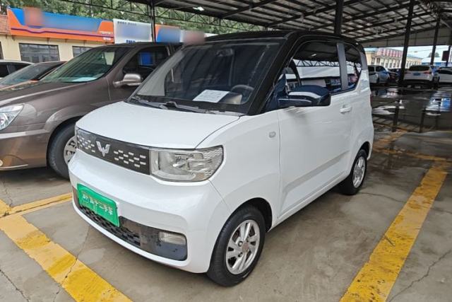 Ojetý Wuling Hongguang MINIEV 2020 Freedom Version Lithium Iron Phosphate