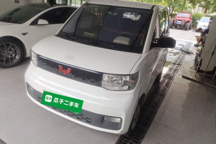 Used Wuling Hongguang MINIEV 2020 Enjoyment Model Lithium Iron Phosphate Guazi used car, China used car export, Used car for sale, Used cars, Cheapest cars for sale