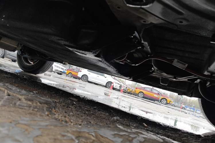 Used Wuling Hongguang MINIEV 2020 Freedom Version Lithium Iron Phosphate Chassis Front Right