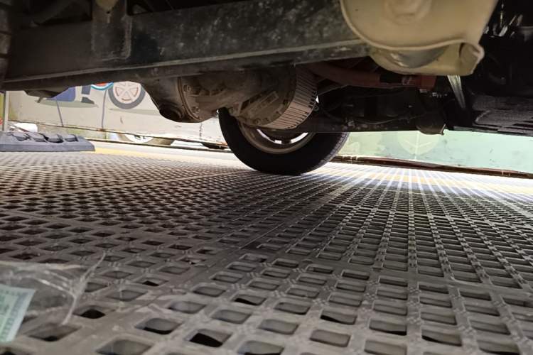 Used Wuling Hongguang MINIEV 2020 Enjoyment Model Lithium Iron Phosphate Chassis Rear Right