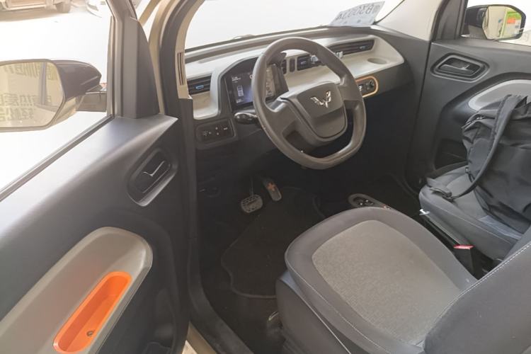 Used Wuling Hongguang MINIEV 2020 Enjoyment Model Lithium Iron Phosphate Driver Seat