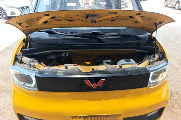 Used Wuling Hongguang MINIEV 2020 Freedom Version Lithium Iron Phosphate Engine Bay