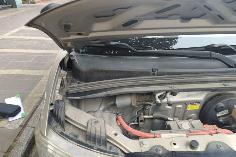 Used Wuling Hongguang MINIEV 2020 Freedom Version Lithium Iron Phosphate Engine Bay Right