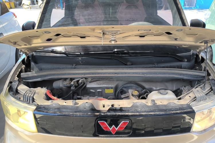 Used Wuling Hongguang MINIEV 2020 Zizai Version Lithium-NMC Engine Bay