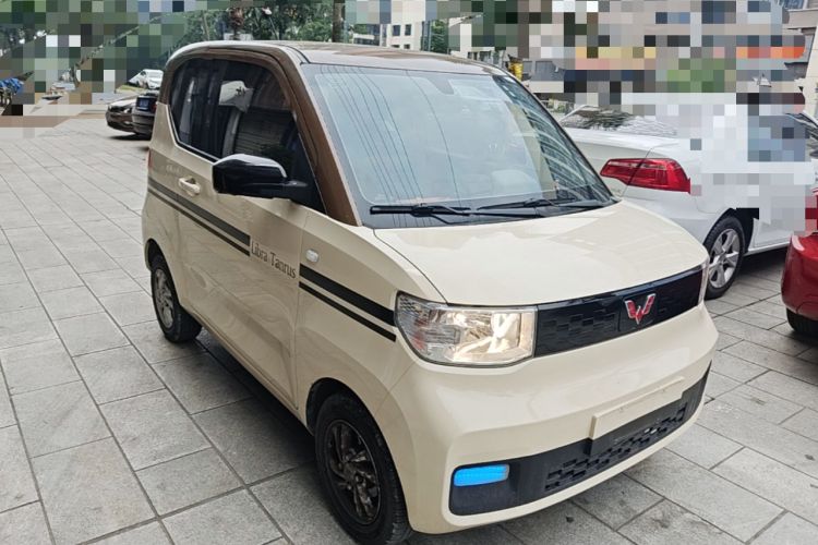 Used Wuling Hongguang MINIEV 2020 Enjoy Edition Lithium-Ion Battery Front Right 45 Deg