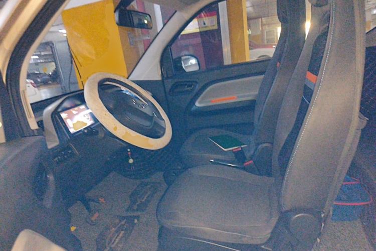 Used Wuling Hongguang MINIEV 2020 Enjoyment Model Lithium Iron Phosphate Left Front Seat