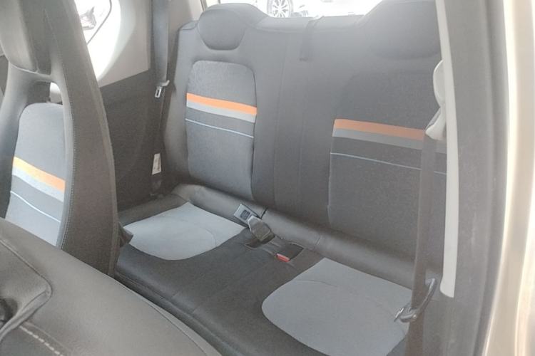 Used Wuling Hongguang MINIEV 2020 Enjoyment Model Lithium Iron Phosphate Left Rear Seat