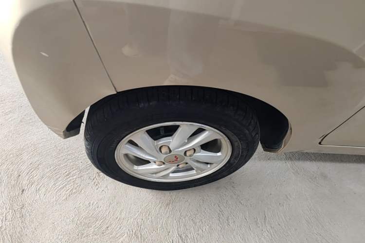 Used Wuling Hongguang MINIEV 2020 Enjoyment Model Lithium Iron Phosphate Right Rear Wheel Hub