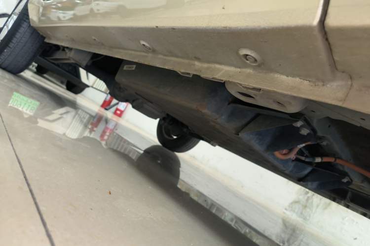 Used Wuling Hongguang MINIEV 2020 Zizai Version Lithium-NMC Right Side Sill