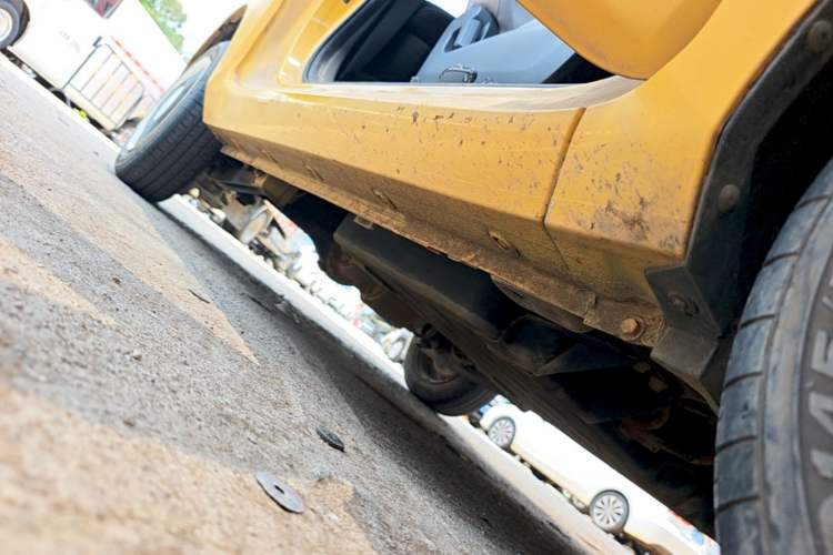 Used Wuling Hongguang MINIEV 2020 Freedom Version Lithium Iron Phosphate Right Side Sill