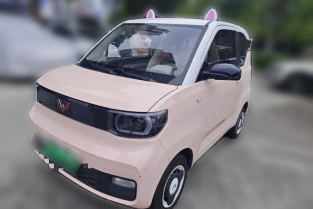 Ojetý Wuling Hongguang MINIEV 2021 Macaron Fashion Model Lithium Iron Phosphate