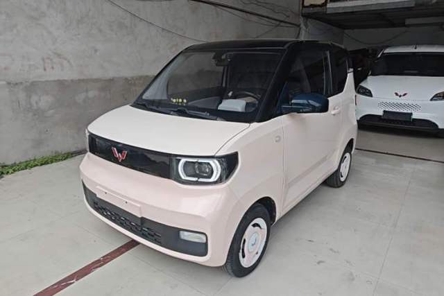 Ojetý Wuling Hongguang MINIEV 2021 Macaron Premium Model – Lithium-NMC